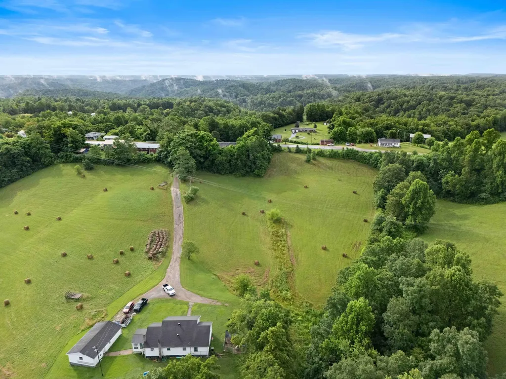 101 Steele Lane Mckee KY 40447