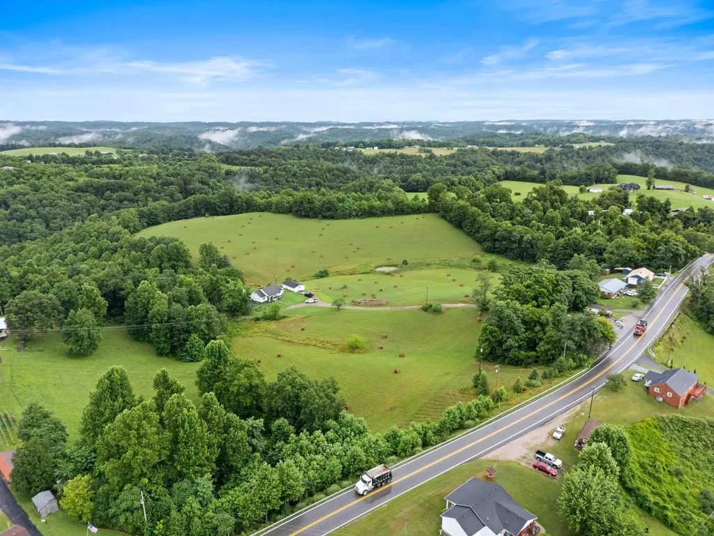 101 Steele Lane Mckee KY 40447