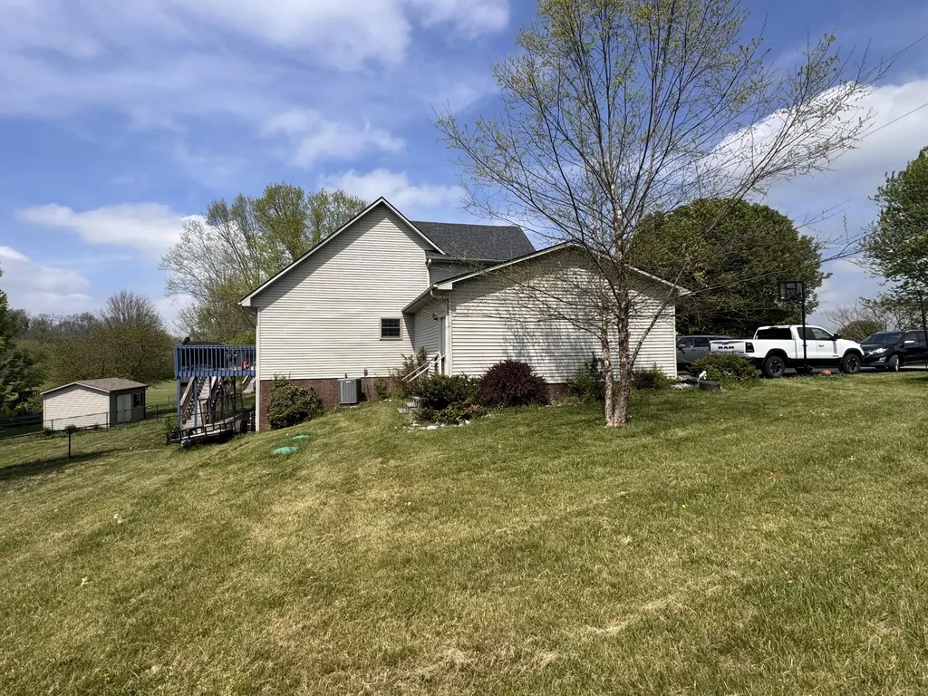448 Grist Mill Road Stanford KY 40484