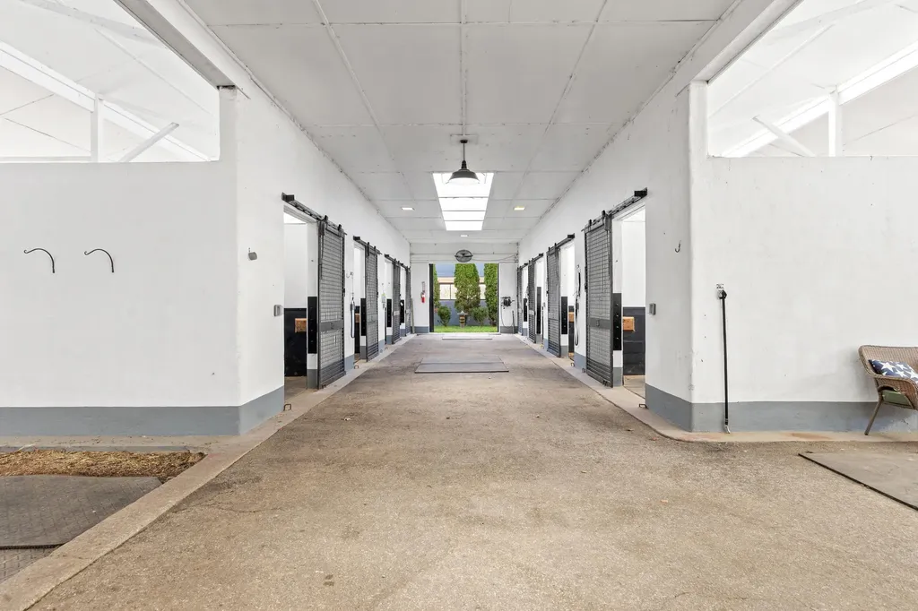 3783 Briar Hill Road Lexington KY 40516