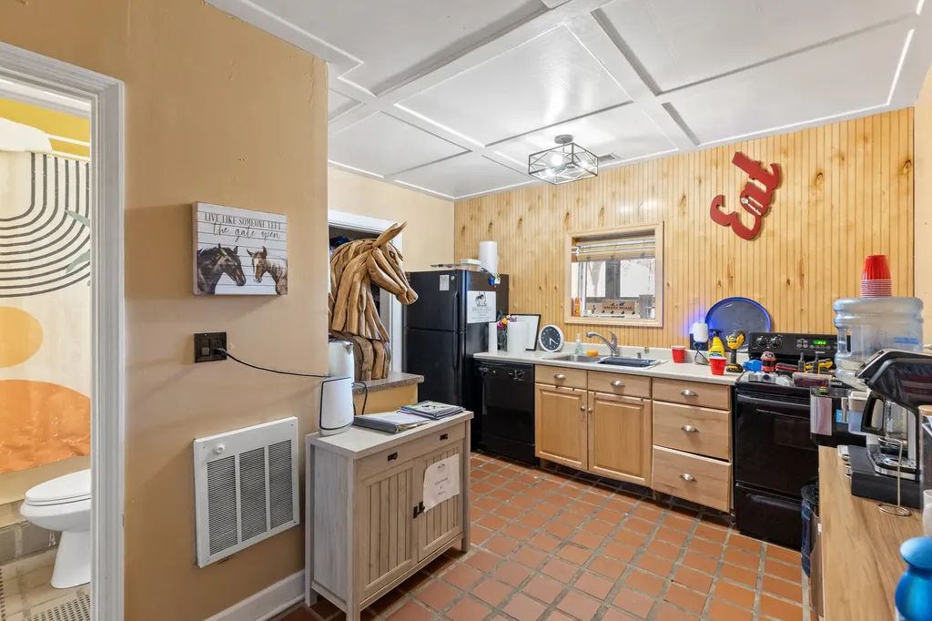 3783 Briar Hill Road Lexington KY 40516