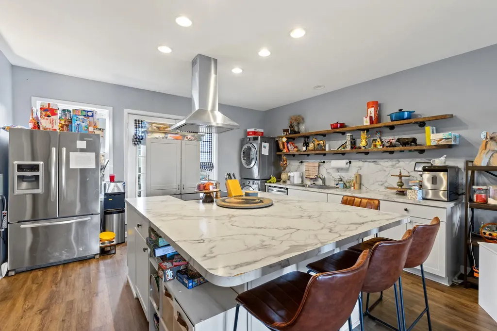 3783 Briar Hill Road Lexington KY 40516