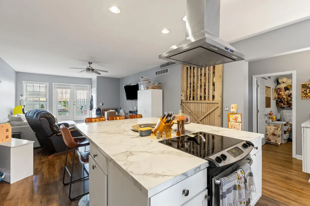 3783 Briar Hill Road Lexington KY 40516