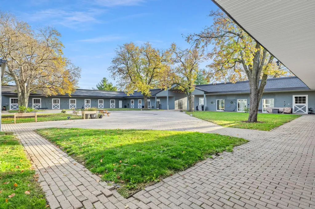 3783 Briar Hill Road Lexington KY 40516