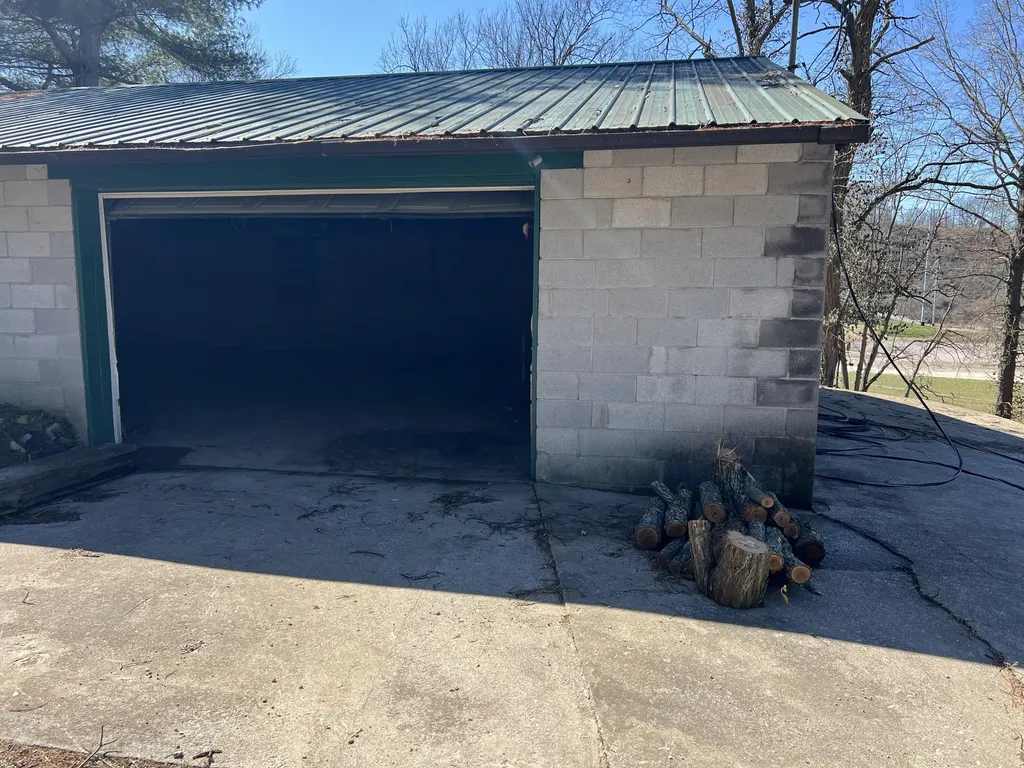 1860 Ford Road Winchester KY 40391