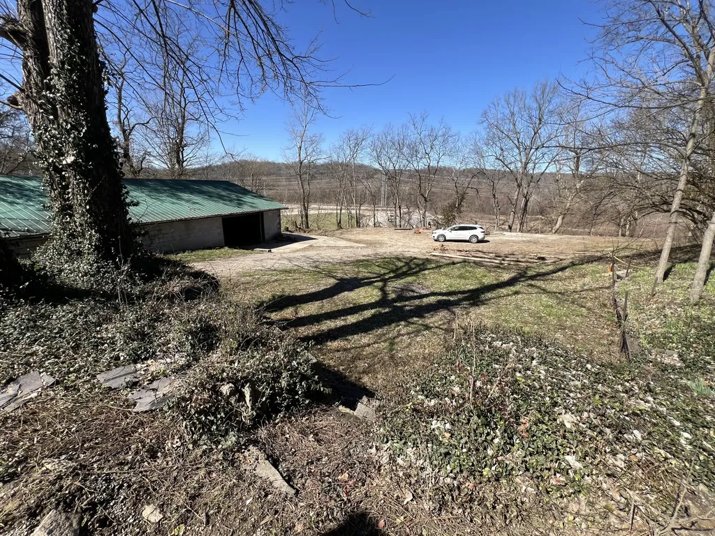 1860 Ford Road Winchester KY 40391