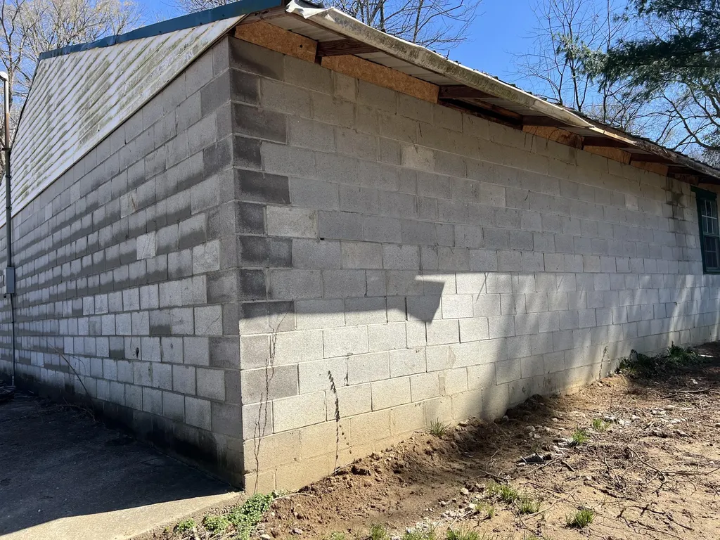 1860 Ford Road Winchester KY 40391