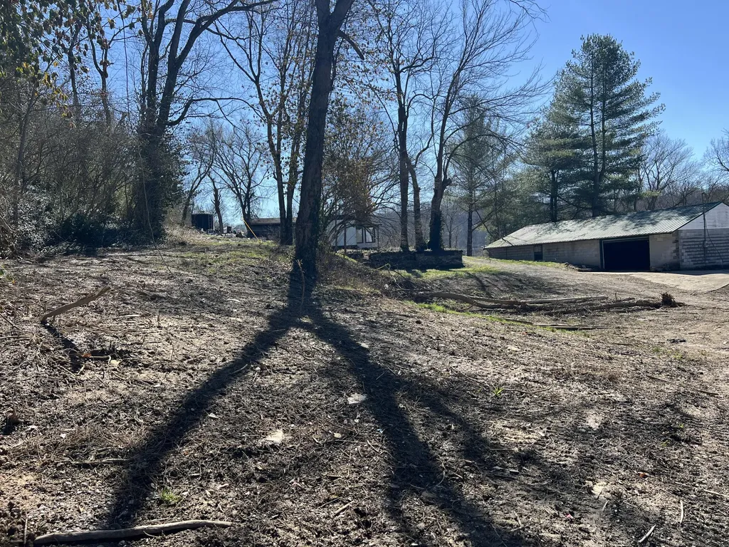1860 Ford Road Winchester KY 40391