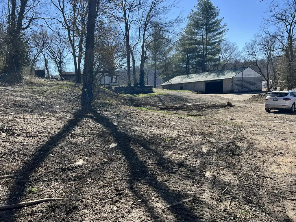 1860 Ford Road Winchester KY 40391