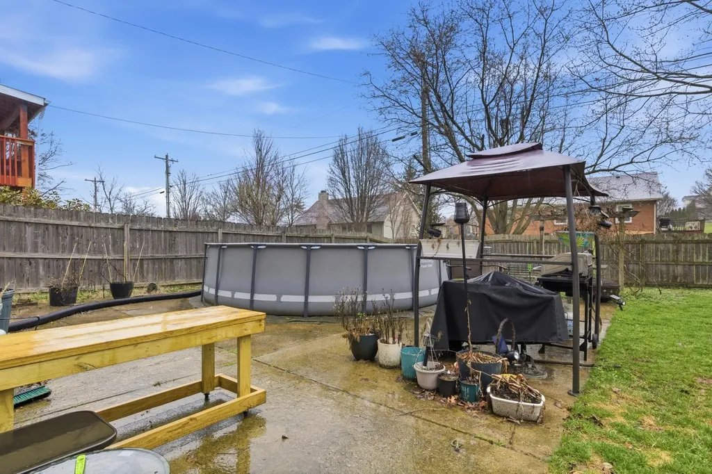 113 Mint Lane Nicholasville KY 40356