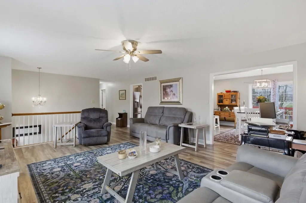 113 Mint Lane Nicholasville KY 40356