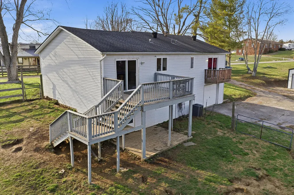 1258 Bypass N Lawrenceburg KY 40342