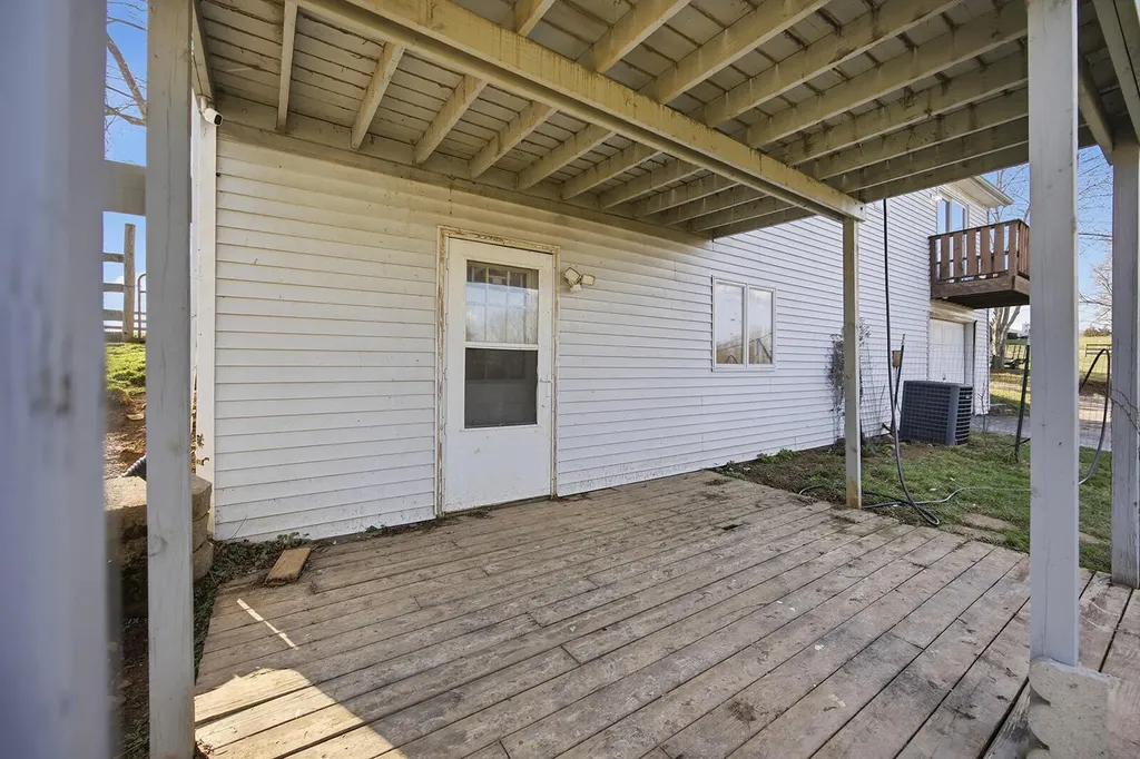 1258 Bypass N Lawrenceburg KY 40342