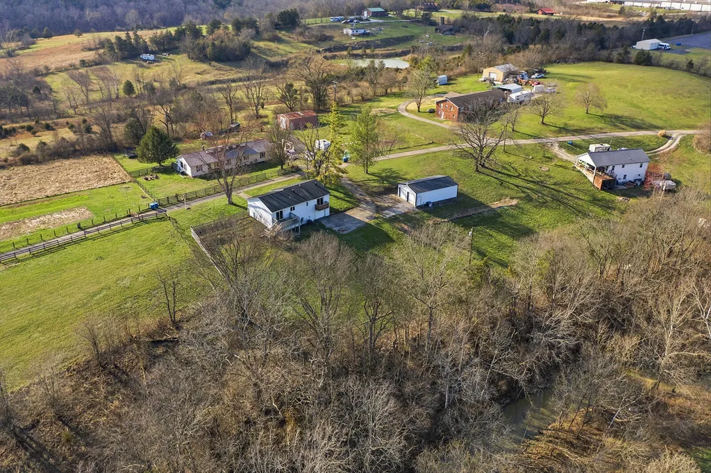 1258 Bypass N Lawrenceburg KY 40342