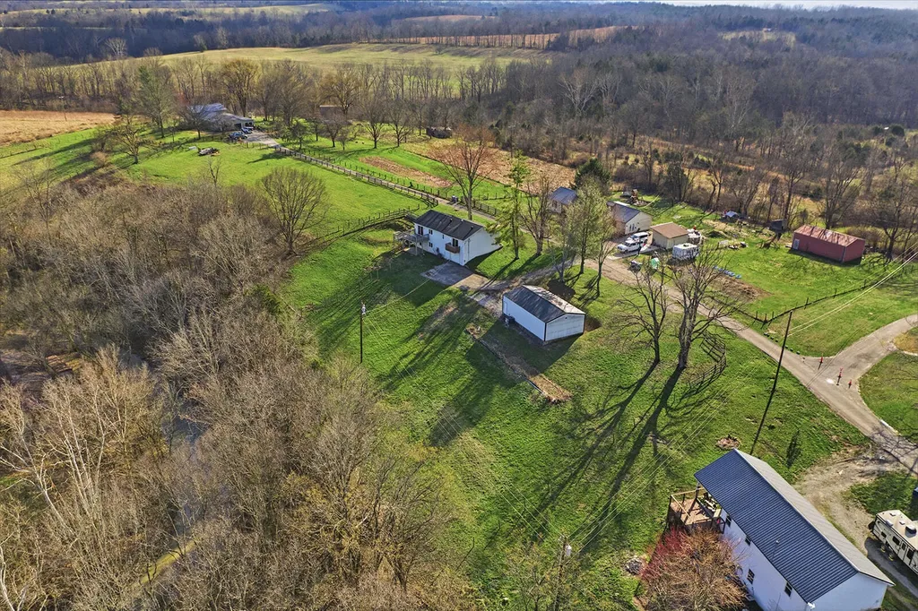 1258 Bypass N Lawrenceburg KY 40342