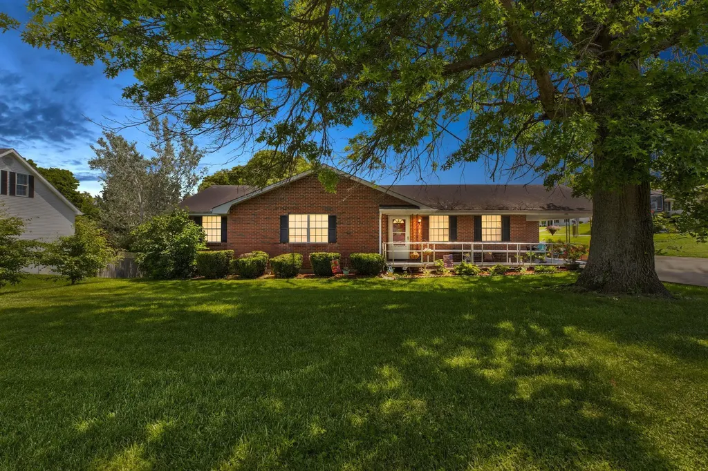 405 Nevada Avenue Mt Sterling KY 40353