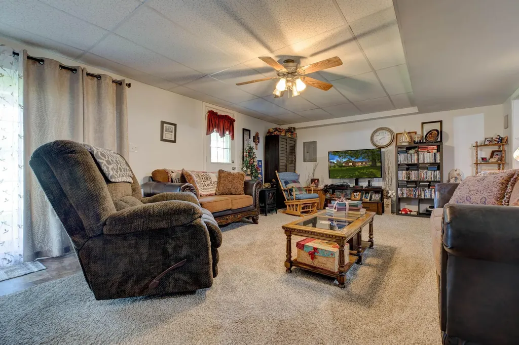 405 Nevada Avenue Mt Sterling KY 40353