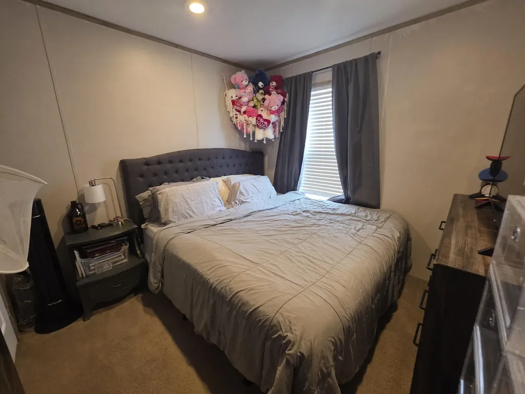884 Holly Grove Road Corbin KY 40701