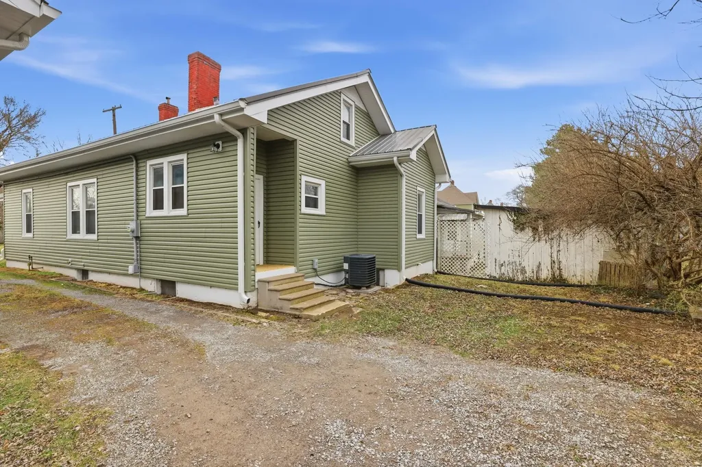 108 S Alta Avenue Danville KY 40422