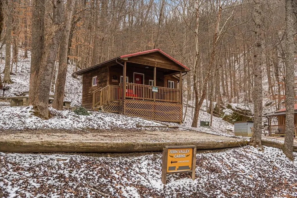 1922 Star Gap Road Stanton KY 40380