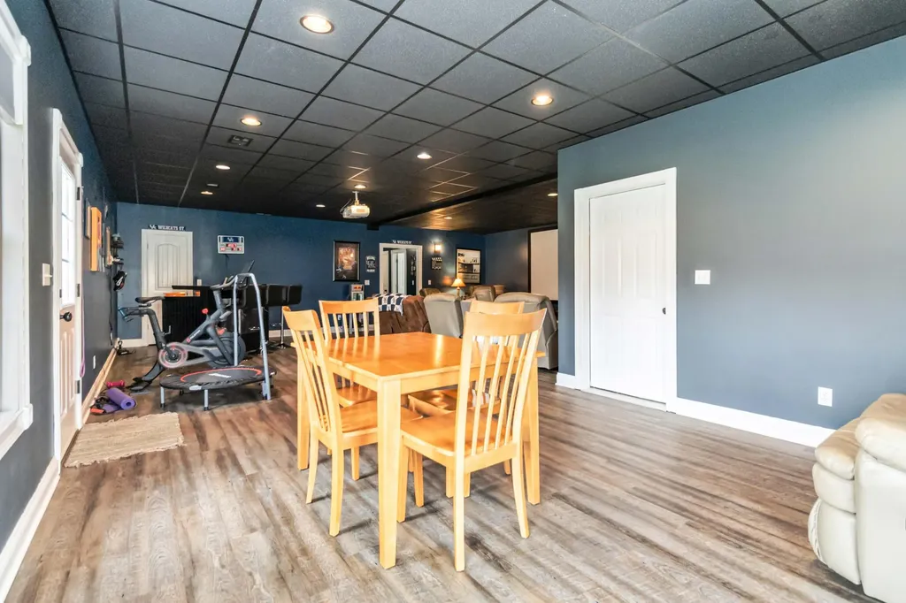 207 Remington Drive Russell Springs KY 42642