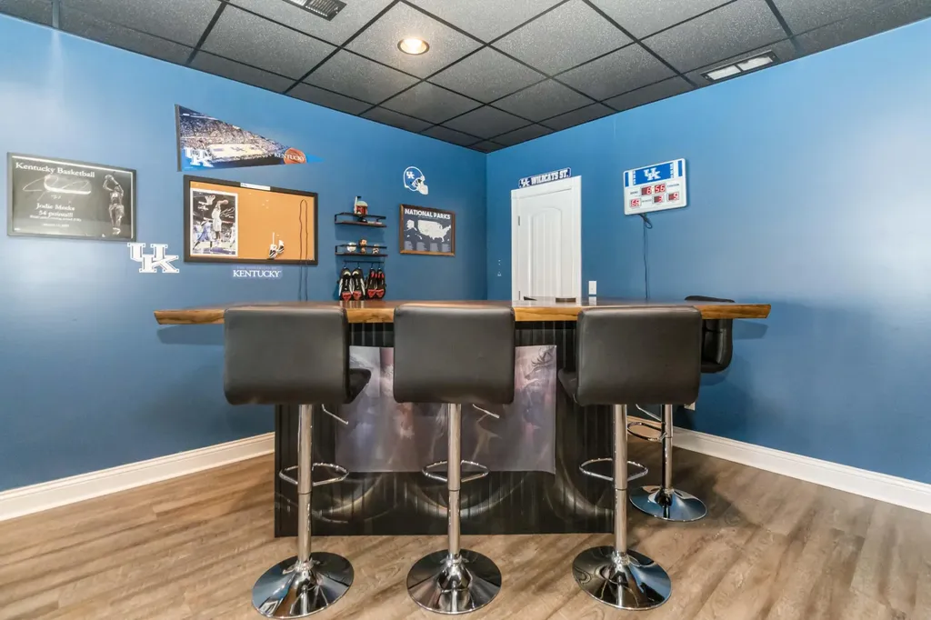 207 Remington Drive Russell Springs KY 42642