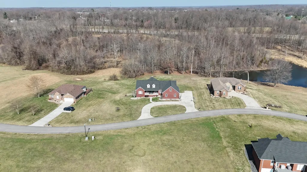 207 Remington Drive Russell Springs KY 42642