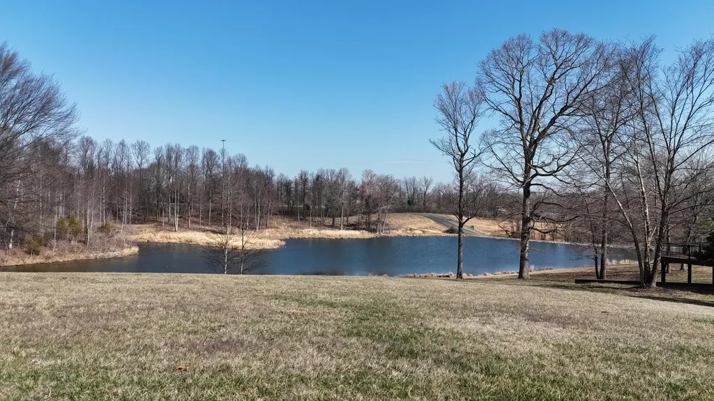 207 Remington Drive Russell Springs KY 42642