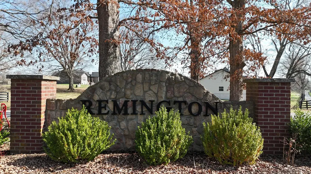 207 Remington Drive Russell Springs KY 42642