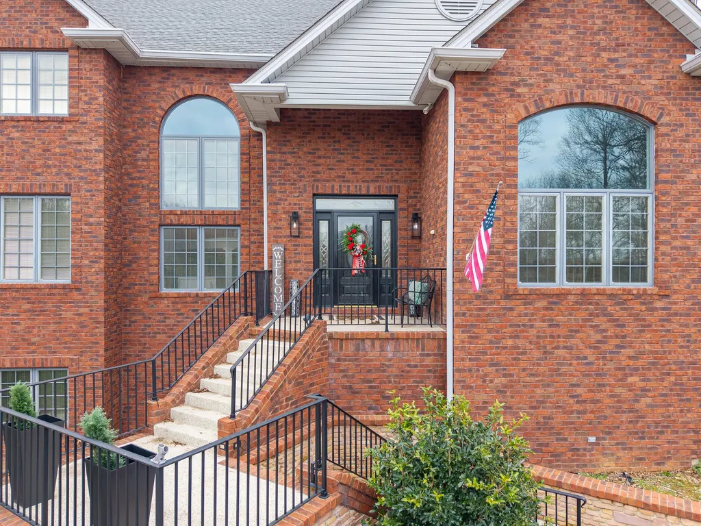 1357 Heather Hills Drive Somerset KY 42503