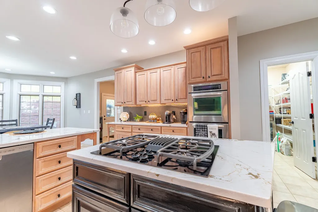 1357 Heather Hills Drive Somerset KY 42503