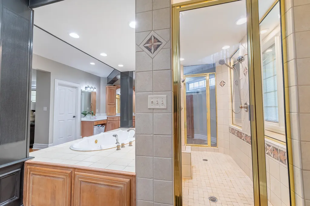 1357 Heather Hills Drive Somerset KY 42503