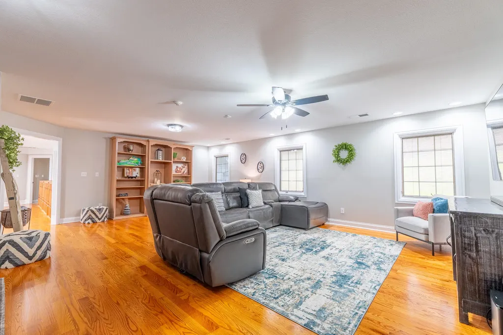 1357 Heather Hills Drive Somerset KY 42503