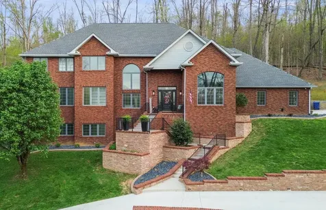 1357 Heather Hills Drive Somerset KY 42503