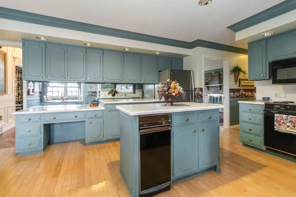 808 W Holly Lane Corbin KY 40701