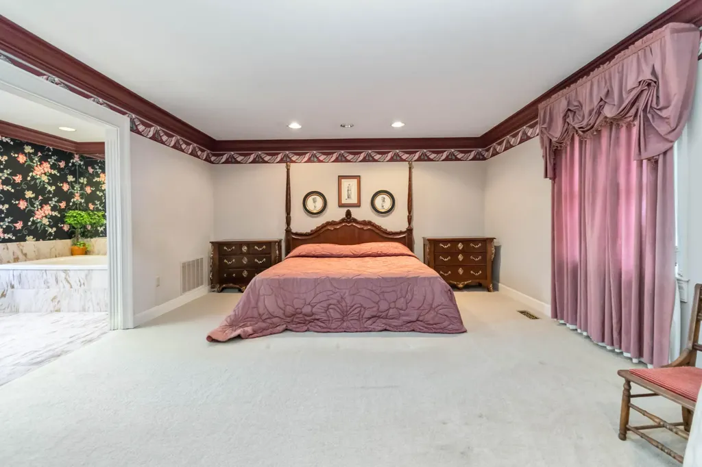 808 W Holly Lane Corbin KY 40701
