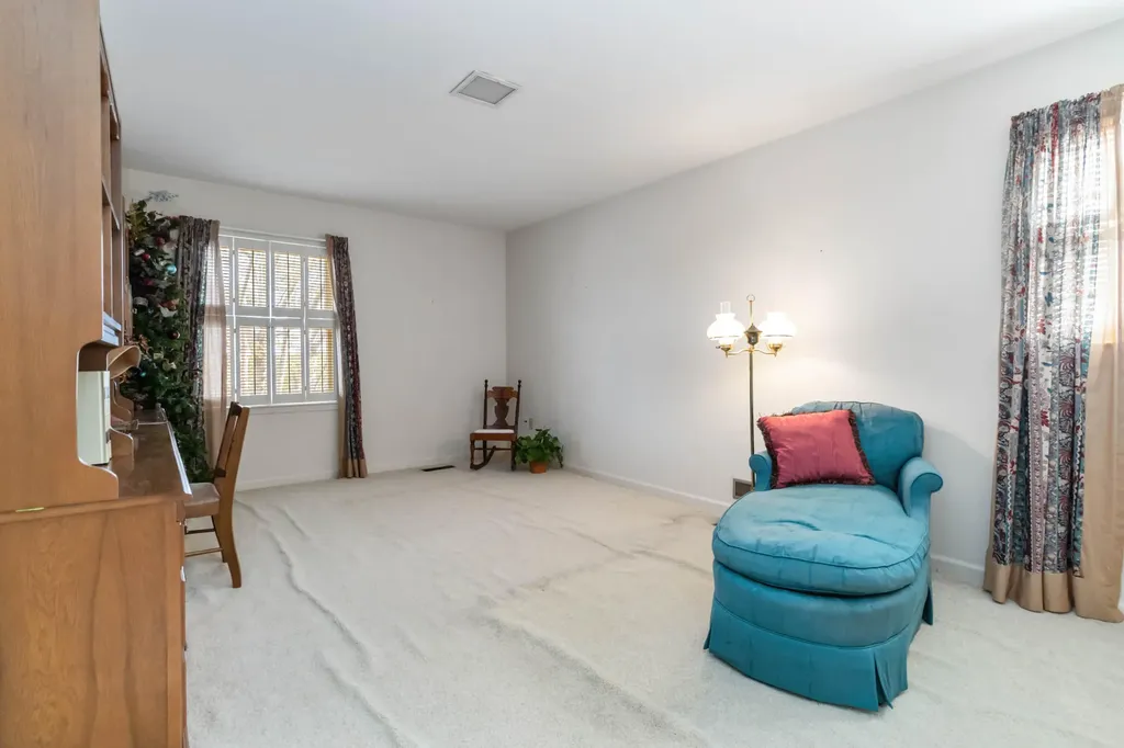 808 W Holly Lane Corbin KY 40701