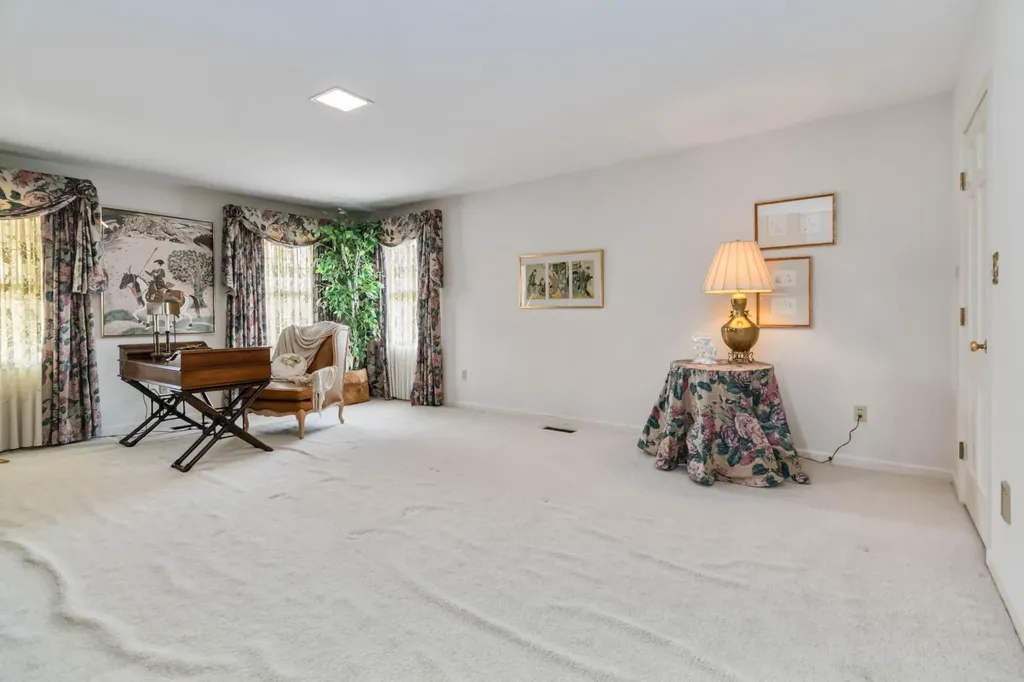 808 W Holly Lane Corbin KY 40701