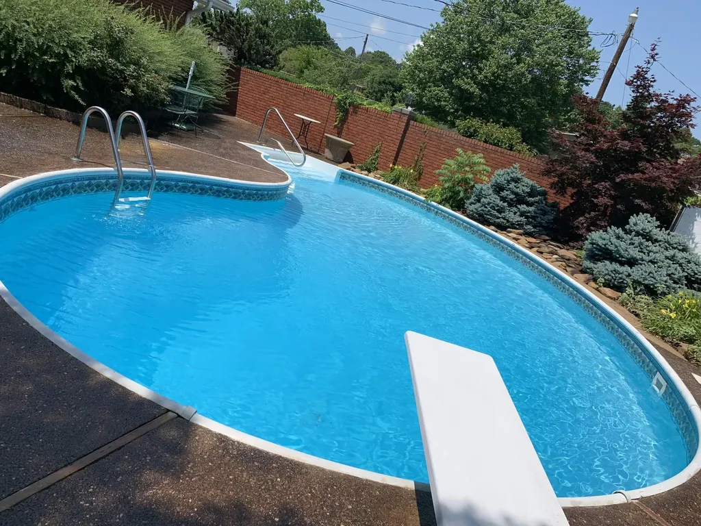 808 W Holly Lane Corbin KY 40701