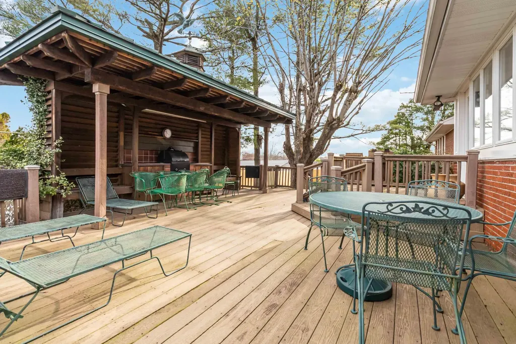 808 W Holly Lane Corbin KY 40701