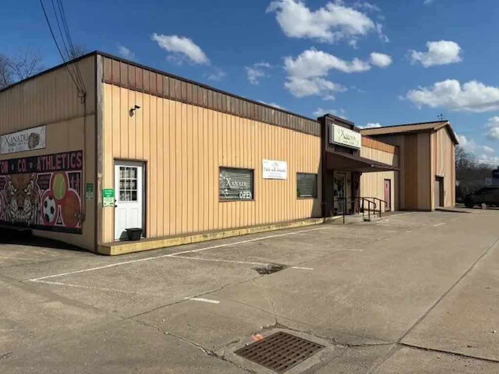 984 Ridgeway Avenue Falmouth KY 41040