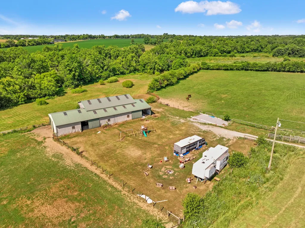 1180 Faulkner Lane Danville KY 40422
