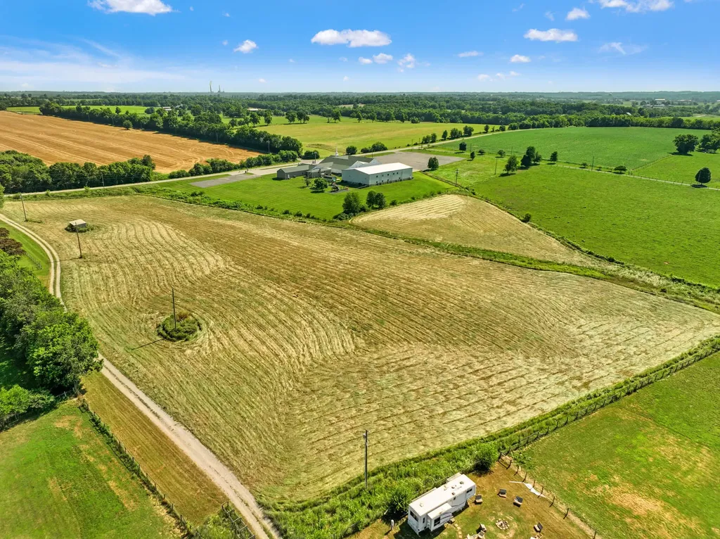 1180 Faulkner Lane Danville KY 40422