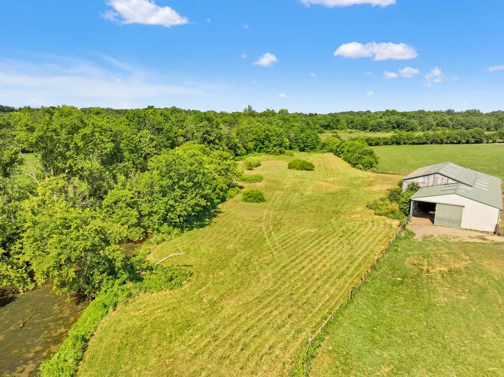 1180 Faulkner Lane Danville KY 40422