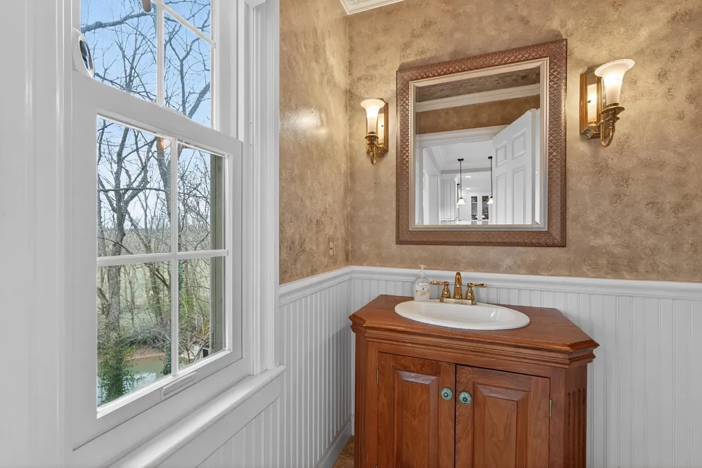 7919 Mt Sterling Road Winchester KY 40391