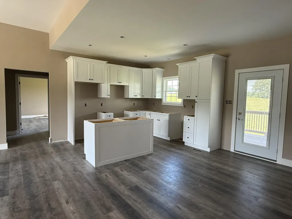181 Central Park Avenue Berea KY 40403
