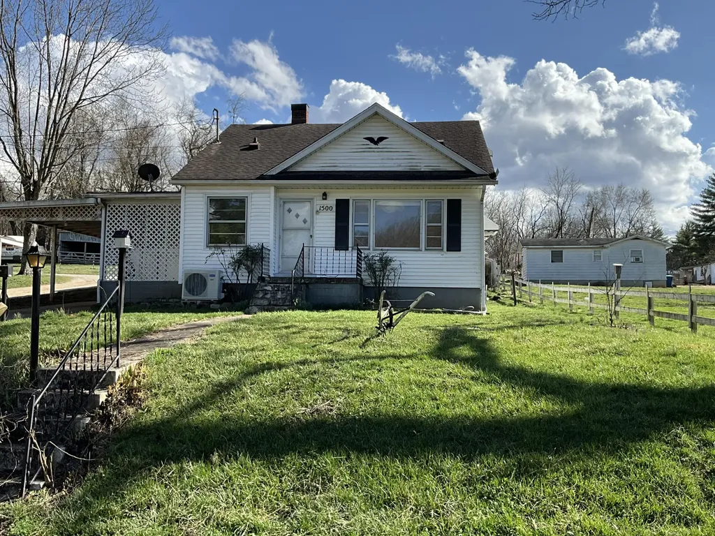 1500 Cornett Street Somerset KY 42501