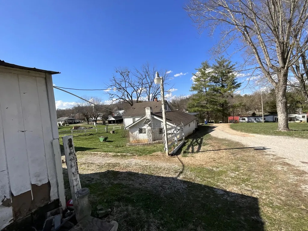 1500 Cornett Street Somerset KY 42501