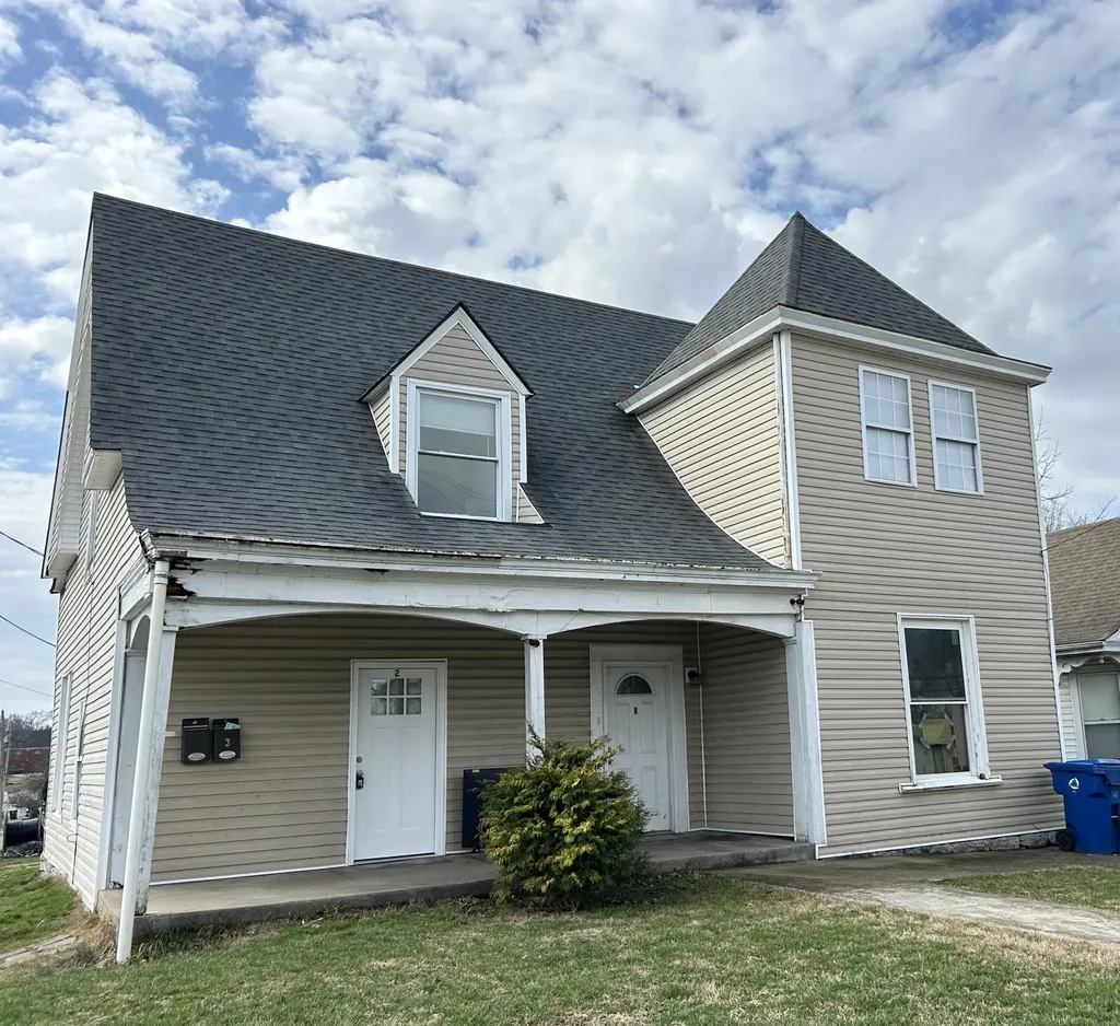 130 E Broadway Street Winchester KY 40391