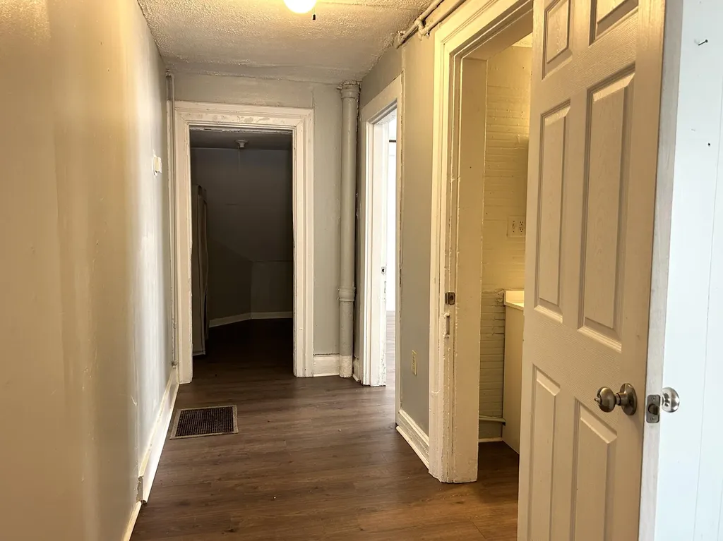 130 E Broadway Street Winchester KY 40391